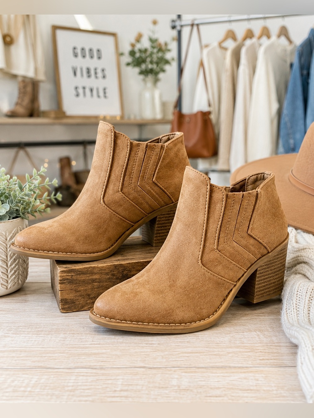 Sophie Sue Tan Western Ankle Booties Size 9 Vegan Leather Block Heel